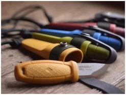 Morakniv Eldris Neck Knife -Cmping En Plein Air morakniv eldris neck knife green 5