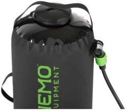 Nemo Helio LX Pressure Shower Black-Apple Green -Cmping En Plein Air nemo helio lx pressure shower black apple green 5