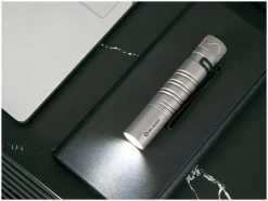 Olight I5R EOS Titanium -Cmping En Plein Air olight i5r eos titanium 6