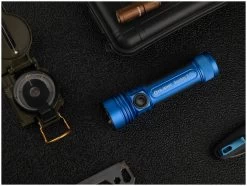 Olight Seeker 3 Pro Blue Limited Edition Blue -Cmping En Plein Air olight seeker 3 pro blue limited edition blue 9