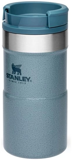 Stanley The NeverLeak Travel Mug 0,25 L 12 Stanley The NeverLeak Travel Mug 0,25 L -Cmping En Plein Air stanley the neverleak travel mug 0 25 l hammertone ice 250 ml hammertone ice 0